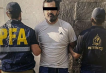 México busca traer de vuelta a exmarino ligado a red de huachicol detenido en Argentina