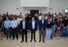 Firman Estado y URN convenio para fortalecer servicio social estudiantil