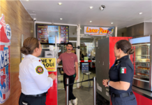 Supervisa Bomberos condiciones de negocios del Centro de la ciudad para prevenir incendios