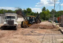 Inicia Municipio trabajos de pavimentación en la calle Arturo Gamiz