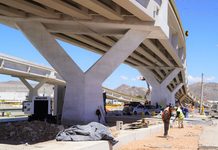 Realiza Municipio infraestructura peatonal en Paso Superior vialidad Los Nogales y avenida De las Industrias