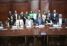 Fortalecen UACH y DESECH colaboración para impulsar el talento STEM de jóvenes chihuahuenses.