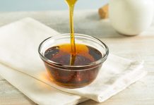 ¿La miel de agave es más saludable que el azúcar? Esto es lo que debes saber