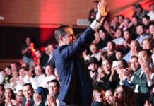 José Luis Villalobos presenta su Segundo Informe Legislativo: 72 iniciativas y más de 5 mil personas atendidas