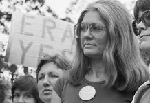 Gloria Steinem, símbolo del feminismo y el periodismo, muere a los 92 años
