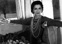 Coco Chanel: la historia de la mujer que revolucionó la moda y construyó un imperio