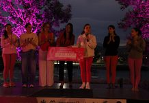 Realiza Municipio “Fluir en Rosa”, clase de yoga en apoyo a mujeres con cáncer de mamá