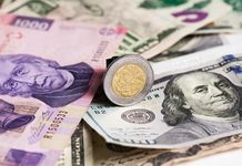Peso mexicano gana terreno frente al dólar este martes 20 de octubre